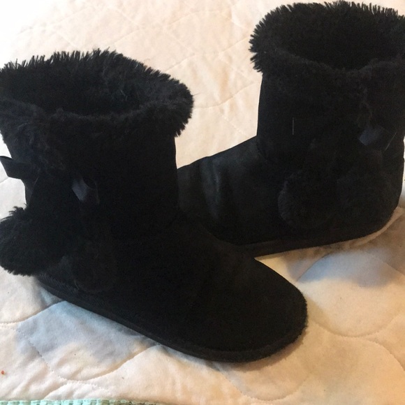 Justice Other - Justice Boots Pom Pom Faux Fur